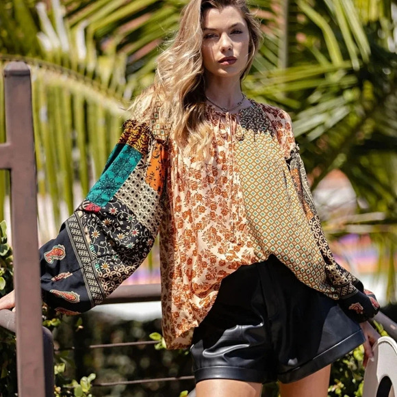 New! Easel Mimi Vintage Boho Printed Challis Blouse - Picture 1 of 5
